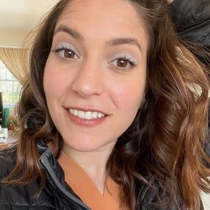 Meet your Posher, Gabriella